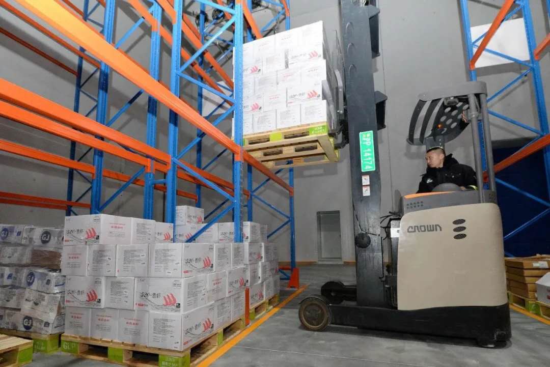 建造200噸火龍果水果保鮮冷庫需要多少錢?(圖2) 建造200噸火龍果水果保鮮冷庫需要多少錢?