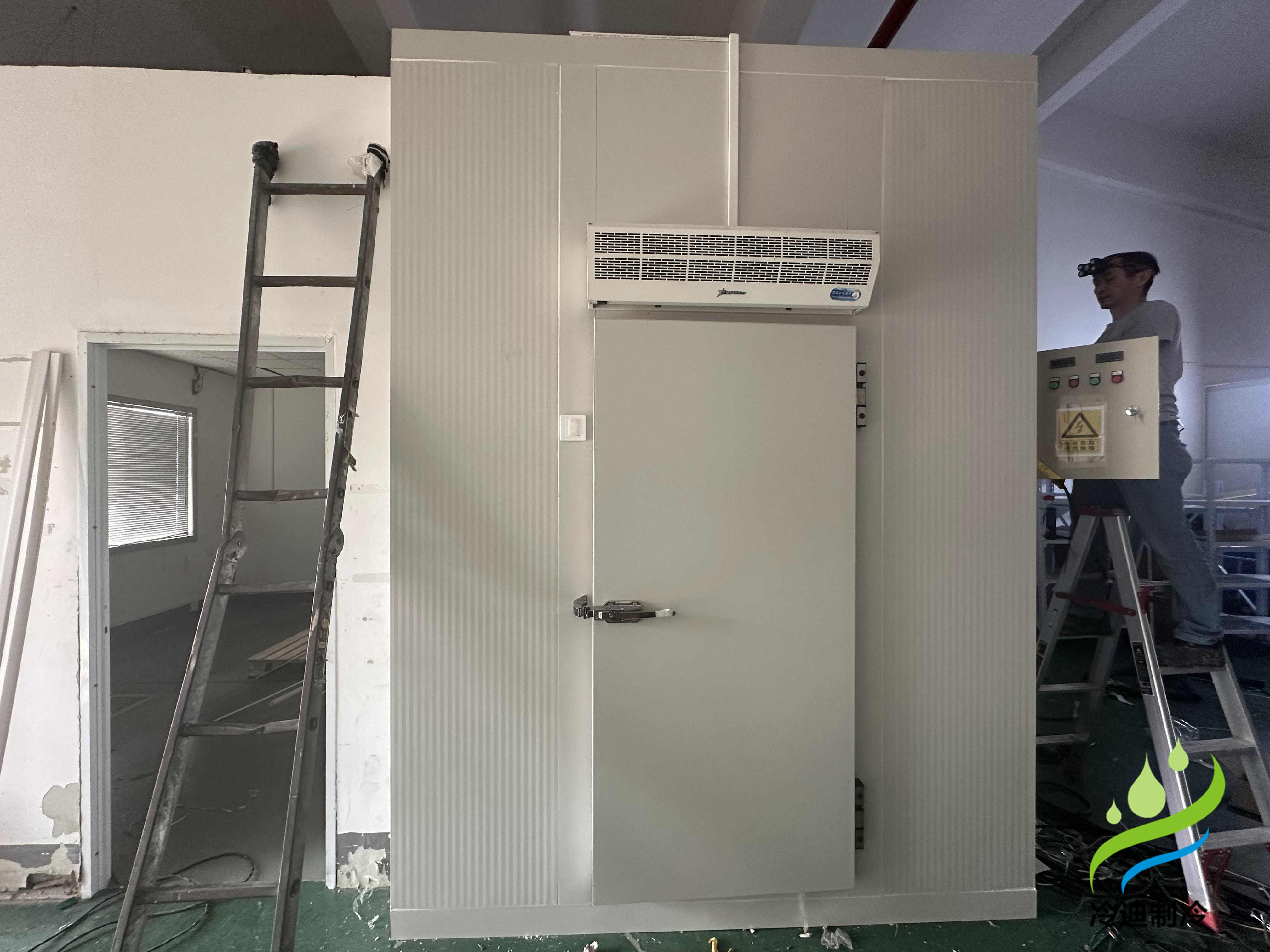 小型醫(yī)藥冷庫多少錢？2025年合規(guī)建造價格對照表