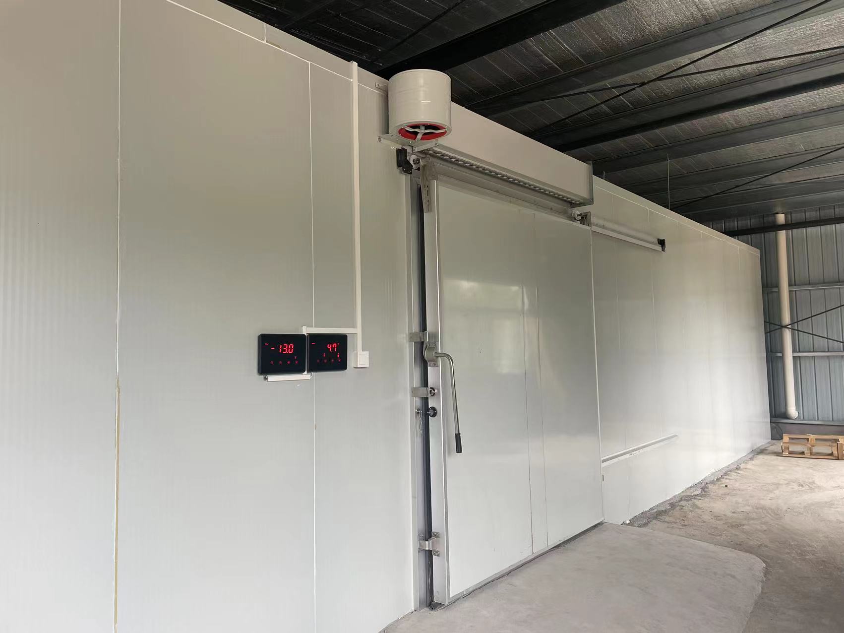 建造一座茄子冷庫(kù)需要多少錢(qián)？(圖2)